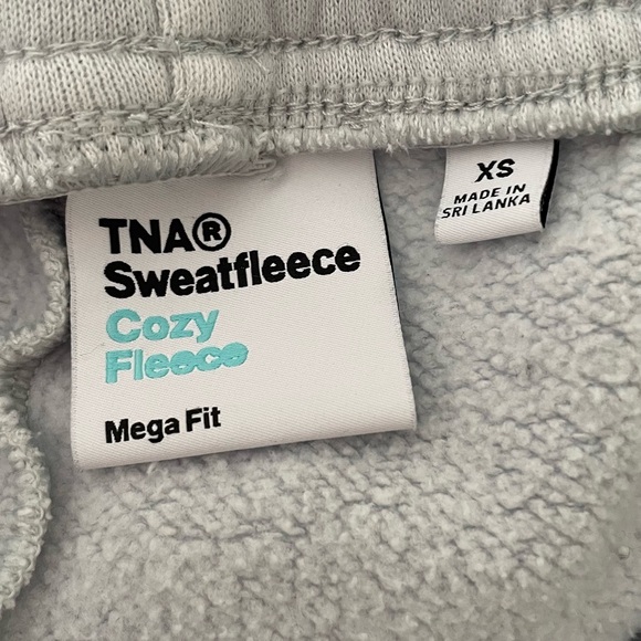 TNA sweatfleece cozy fleece mega fit sweatpants - Picture 3 of 4